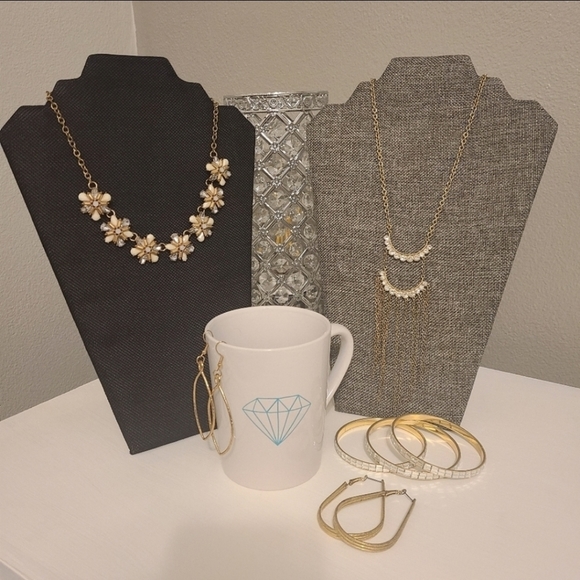 Fashion Jewelry Jewelry - Gold Tone Costume Jewelry Bundle